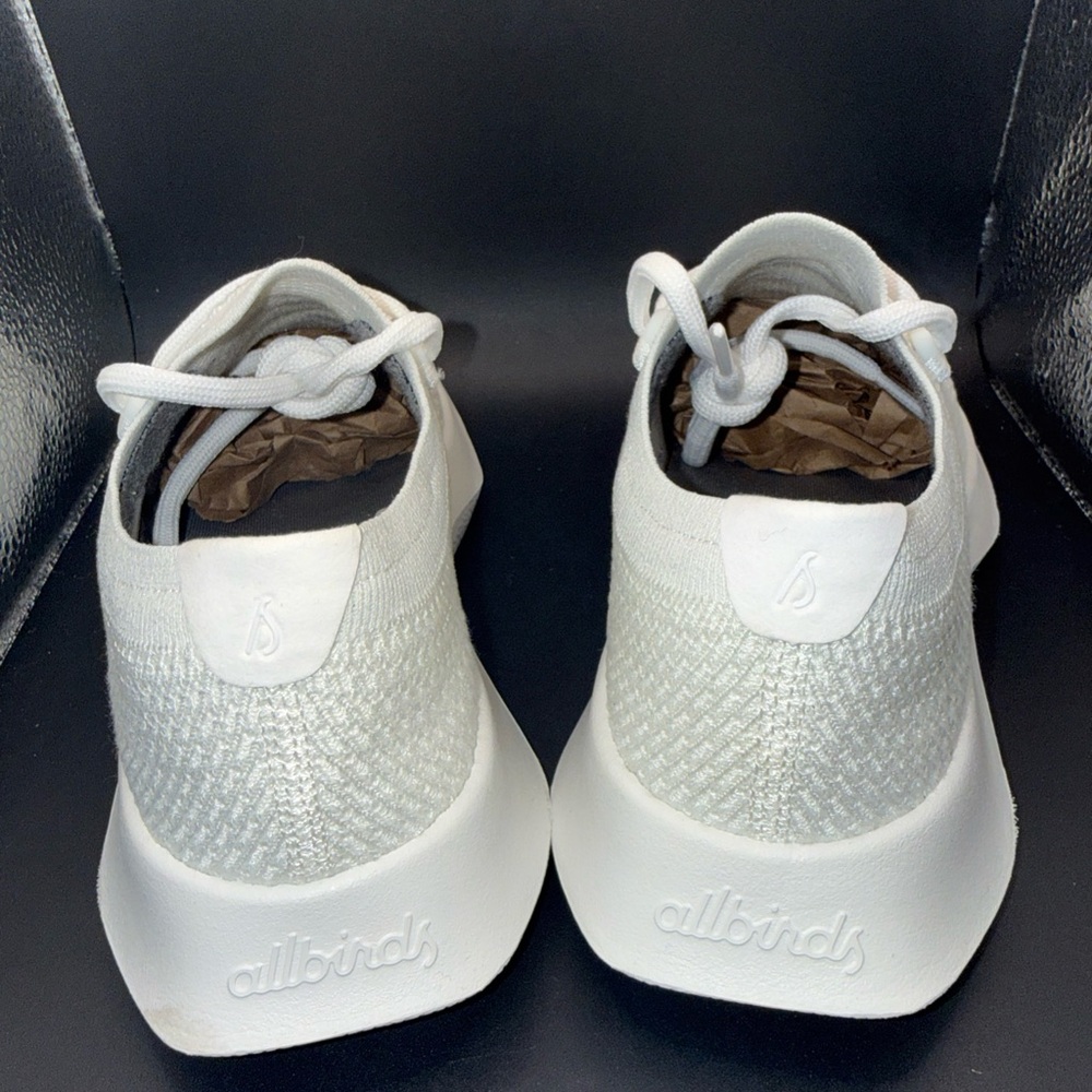 Size 6 - Allbirds White Dasher 2 Triple White, 0420RM1, Very Clean, No Box, Good - Picture 3 of 10